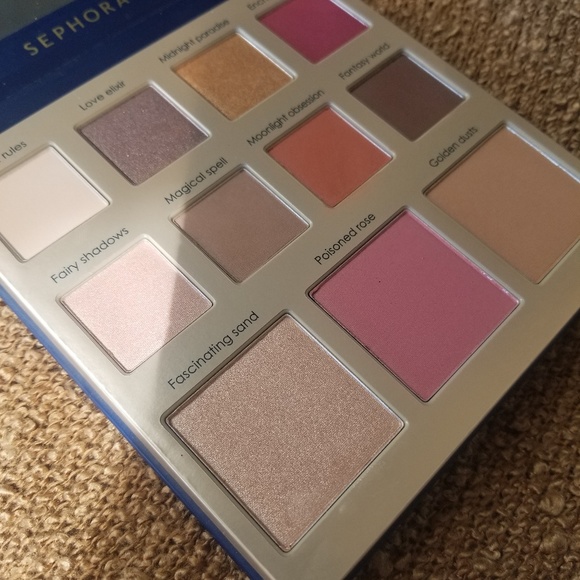 Sephora eyeshadow palette - Picture 2 of 3